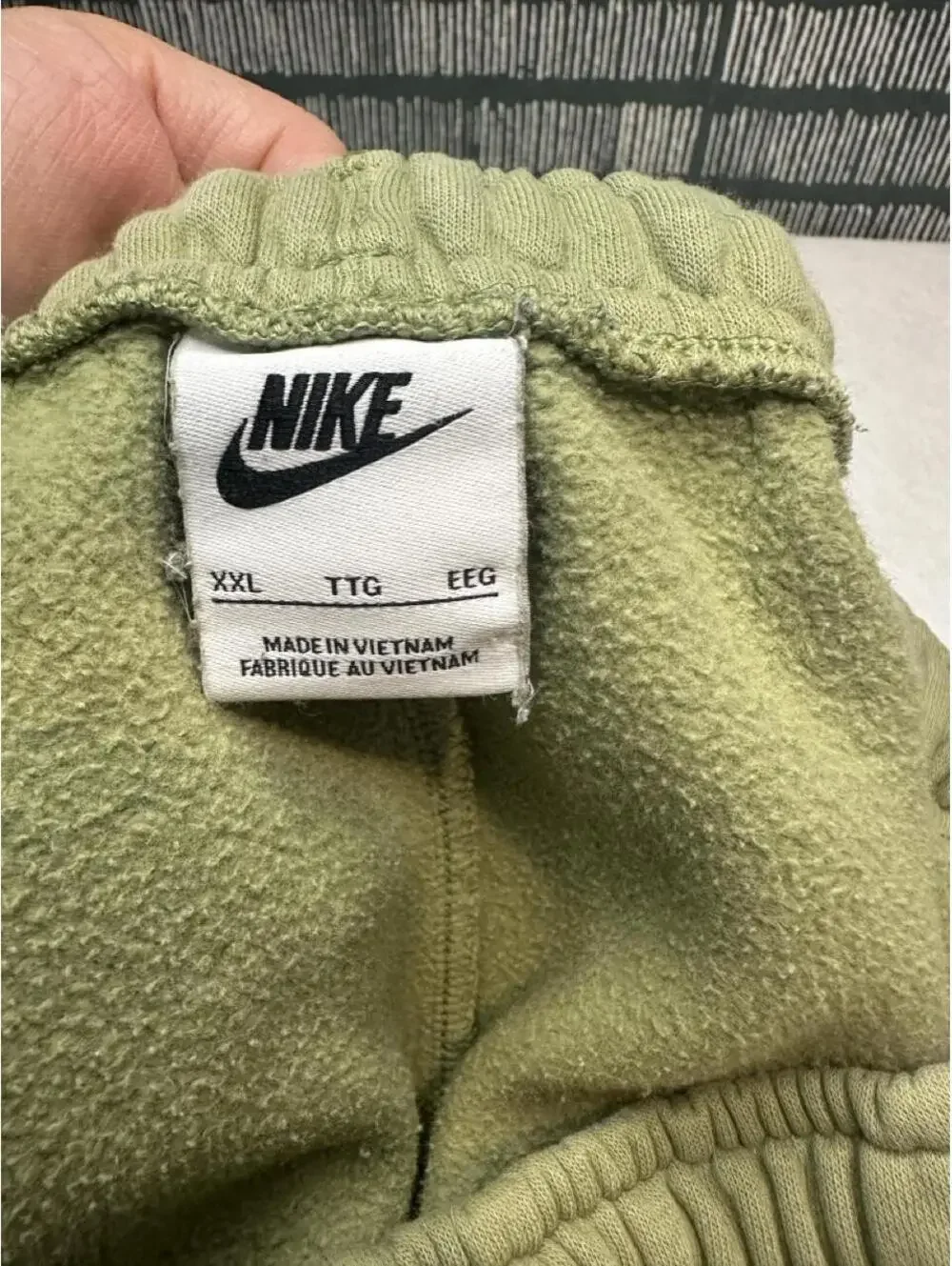 Nike Women's Green Khaki Sweatpants XXL Elastic Waistband Side & Back Pockets